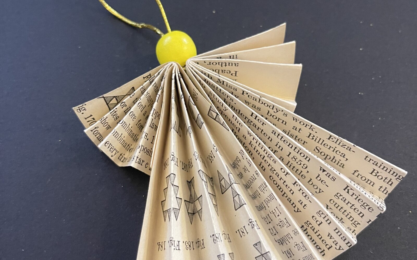 Library Bauble Christmas Bauble 2025 - Marsh's Library